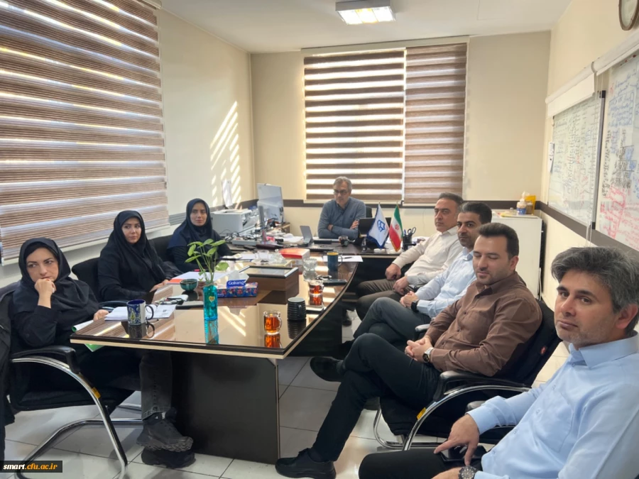 دومین روز از نشست تخصصی بررسی موضوعات حوزه فناوری اطلاعات با همکاران استانی 8